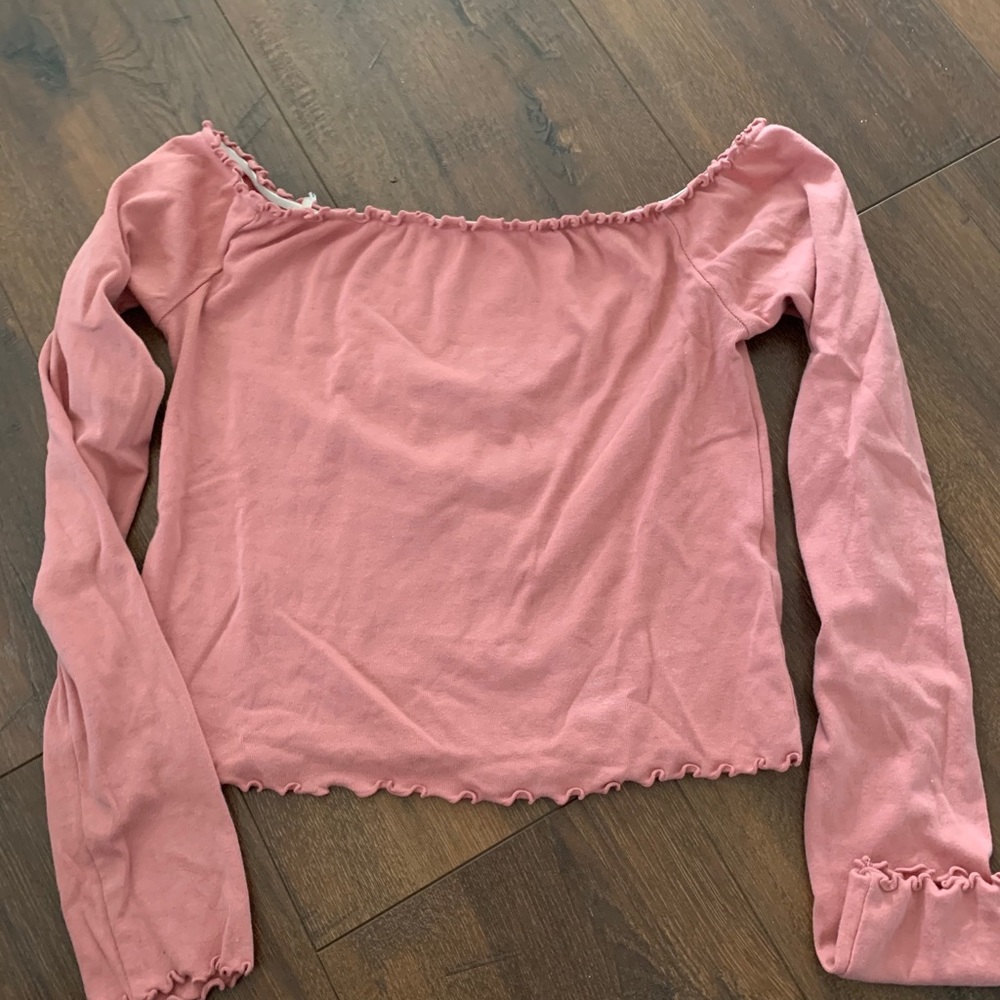 BLUSH PINK OFF THE SHOULDER SHIRT